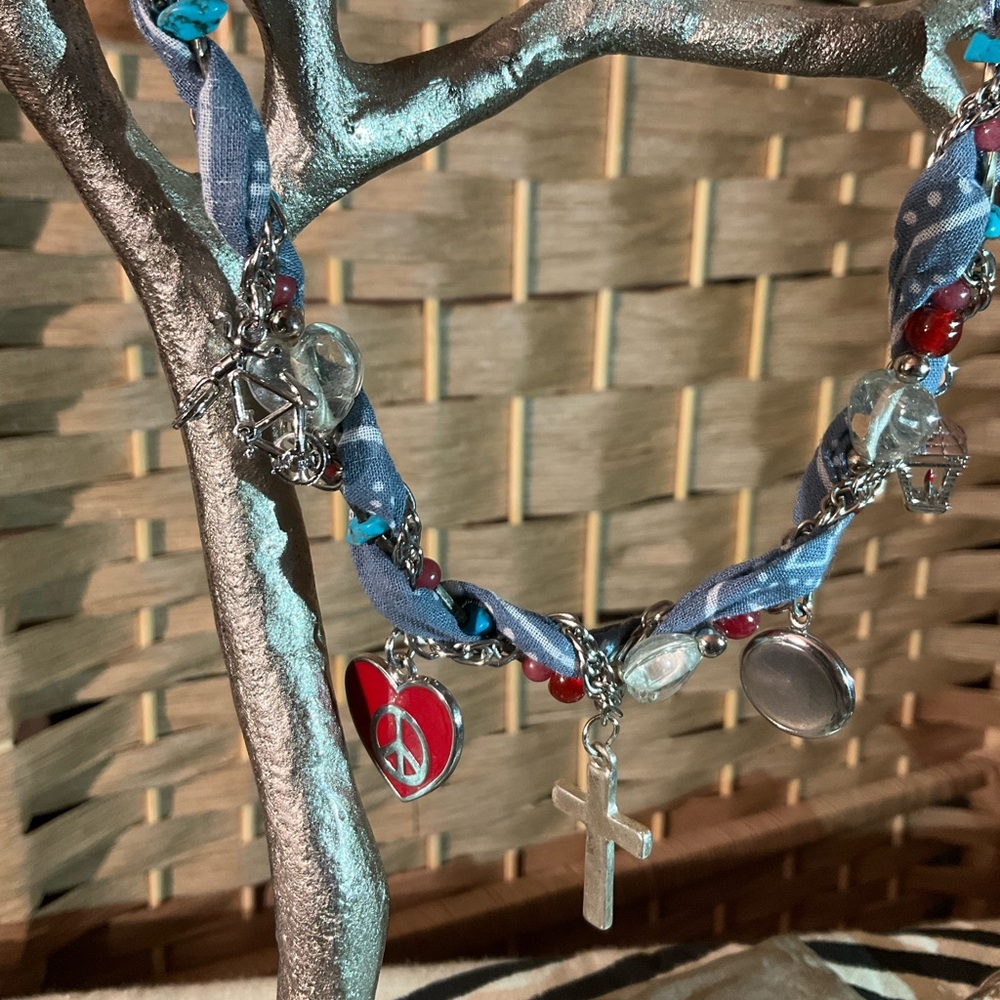 Handcrafted Bandana Reclaimed Charm Necklace - Picture 4 of 6